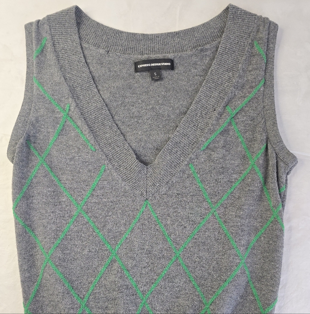 Express Sweater Vest Gray Green Argyle Wool Blend Sleeveless Pullover Preppy Y2K